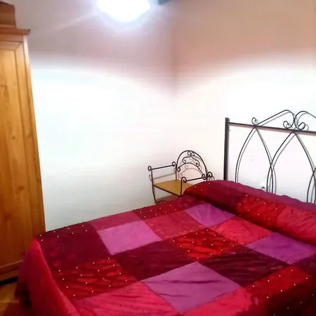 Hétvégi ház Pruna Pruna